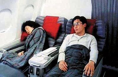 记者爆料梁朝伟视频,记者爆料背后的真相