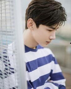 白敬亭吴磊爆料视频,娱乐圈幕后故事大曝光