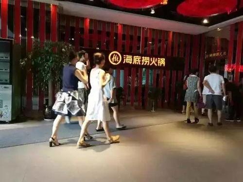 杭州海底捞爆料事件视频,服务门事件引发公众关注