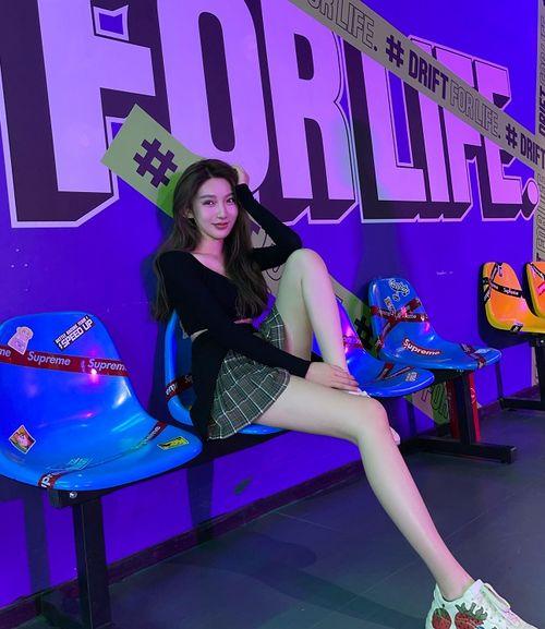 网友爆料阿姨买房被骗视频,阿姨买房被骗，网友视频揭露惊人内幕